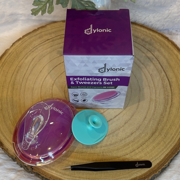 Dylonic Exfoliating Brush & Tweezers Set - Unisex - Picture 3 of 3